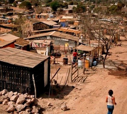 La vulnerabilidad extremada: la Organización de las Naciones Unidas detecta que nueve décimas partes de la pobreza están siendo azotadas por las consecuencias del cambio climático.